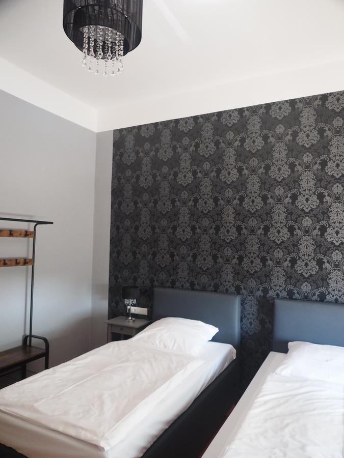 Hotel Kipphut Sarstedt Eksteriør bilde
